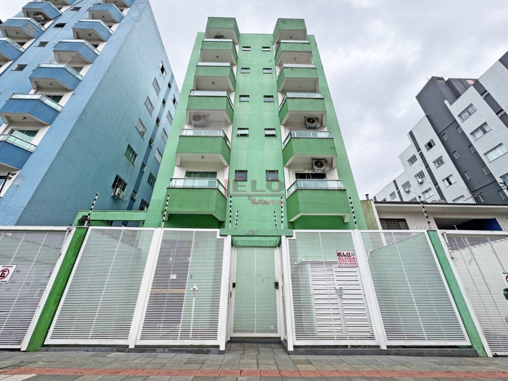 Apartamento para locacao no Zona 07 em Maringa com 50m² por R$ 1.000,00