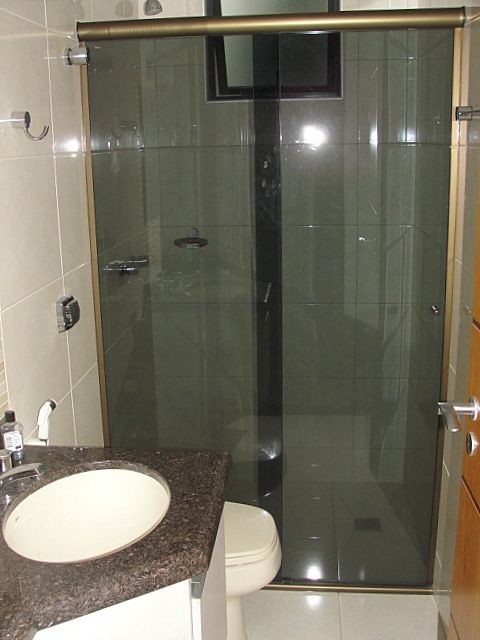 Apartamento para locacao no Zona 01 em Maringa com 129,78m² por R$ 2.600,00