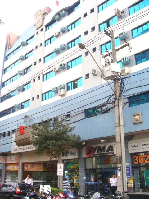 Sala Comercial para locacao no Novo Centro em Maringa com 28,23m² por R$ 1.500,00