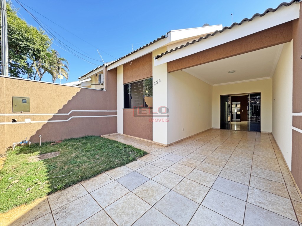 Casa Residencial para locacao no Jardim Paris em Maringa com 104m² por R$ 2.200,00