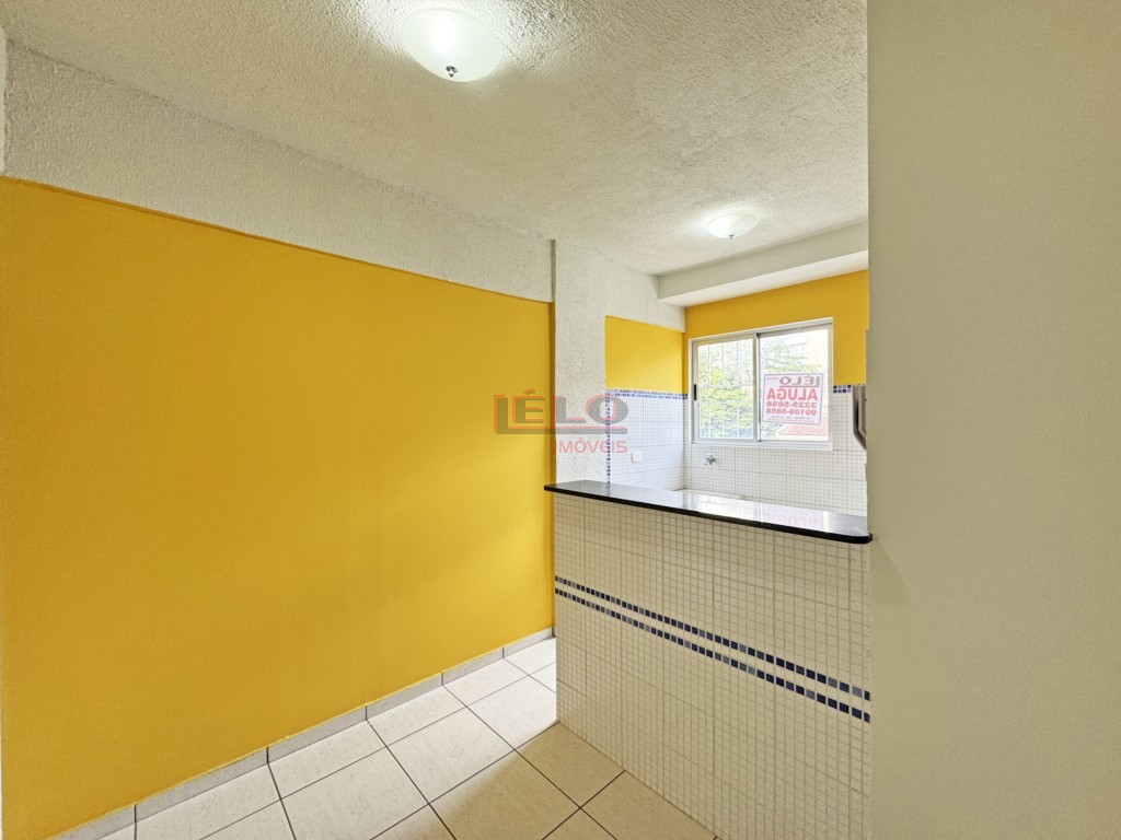 Apartamento para locacao no Zona 07 em Maringa com 52,47m² por R$ 900,00