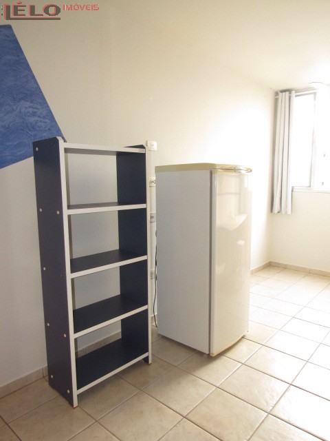 Apartamento para locacao no Zona 07 em Maringa com 55,39m² por R$ 800,00