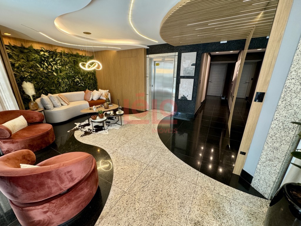 Apartamento para locacao no Zona 07 em Maringa com 220m² por R$ 3.800,00