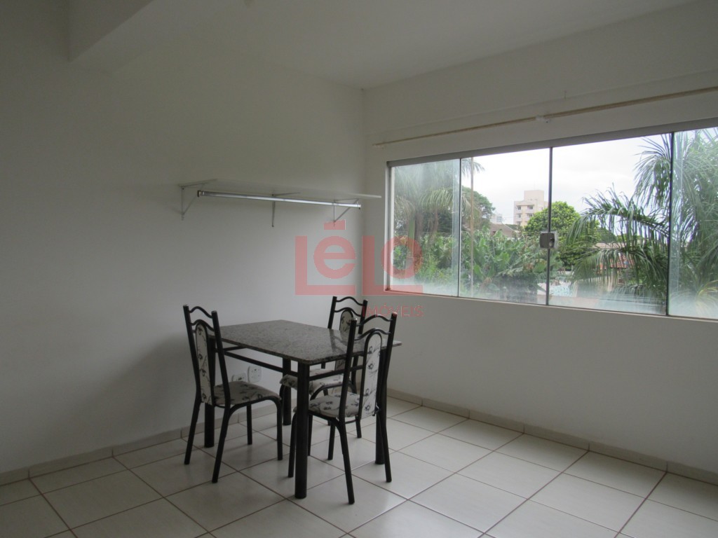 Apartamento para locacao no Zona 07 _ Vila Esperanca em Maringa com 30m² por R$ 900,00