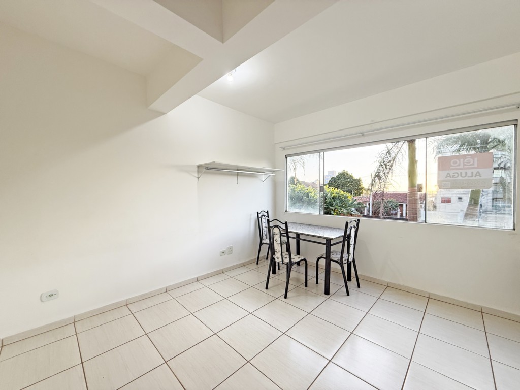 Apartamento para locacao no Zona 07 _ Vila Esperanca em Maringa com 30m² por R$ 1.100,00