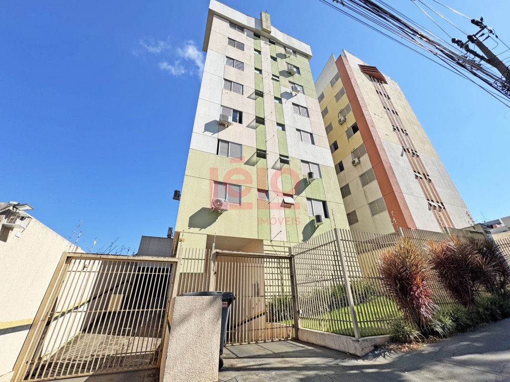 Apartamento para locacao no Zona 07 em Maringa com 106,43m² por R$ 1.700,00