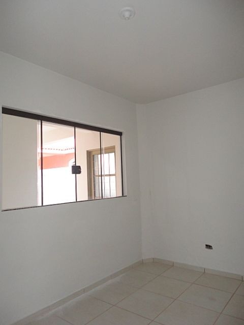 Apartamento para locacao no Zona 07 em Maringa com 37m² por R$ 1.000,00
