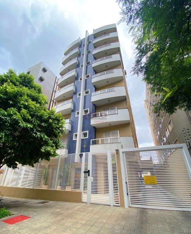 Apartamento para locacao no Zona 07 em Maringa com 124m² por R$ 1.900,00
