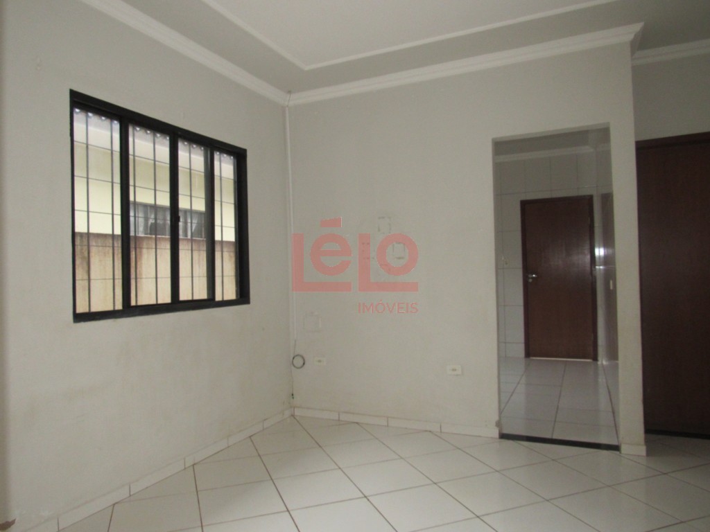 Casa Residencial para locacao no Parque Hortencia em Maringa com 75m² por R$ 1.500,00