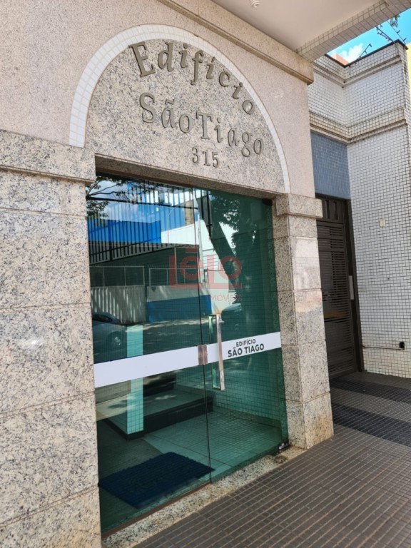 Apartamento para locacao no Zona 07 em Maringa com 120,92m² por R$ 1.700,00