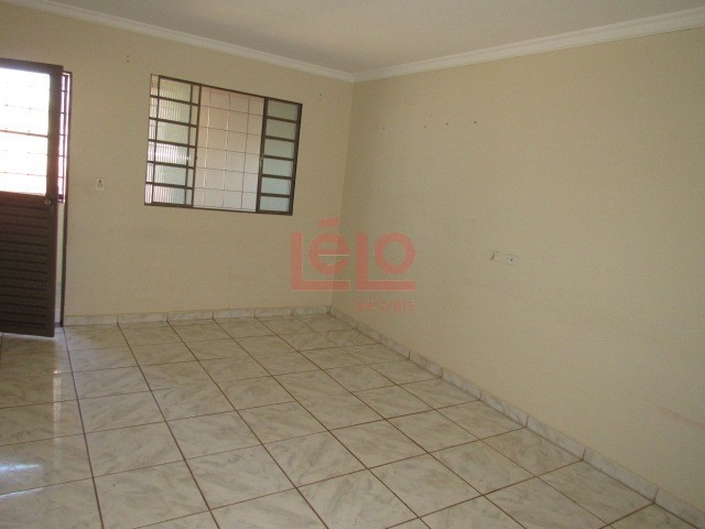 Apartamento para locacao no Vila Esperanca em Maringa com 35m² por R$ 1.100,00
