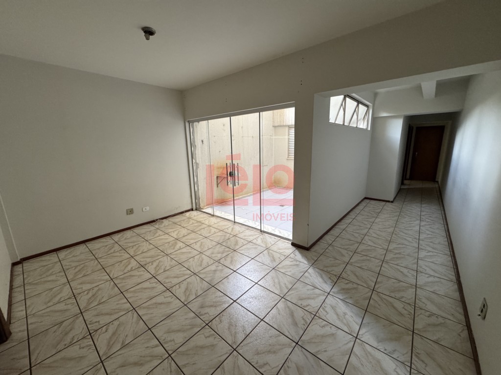 Apartamento para venda no Zona 07 em Maringa com 125,44m² por R$ 298.000,00