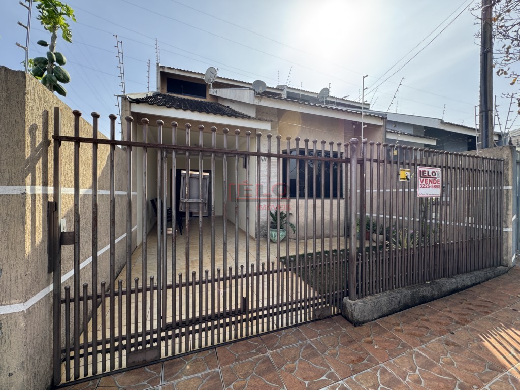 Casa Residencial para venda no Jardim Paris III em Maringa com 171,54m² por R$ 510.000,00