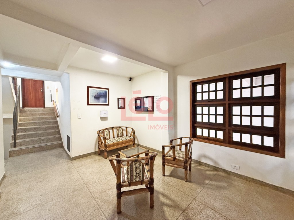 Apartamento para locacao no Zona 07 em Maringa com 76,2m² por R$ 1.300,00