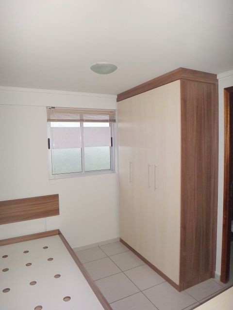 Apartamento para locacao no Zona 07 em Maringa com 57,55m² por R$ 1.300,00