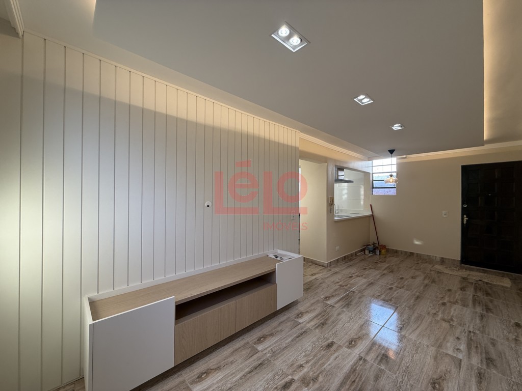 Apartamento para locacao no Zona 07 em Maringa com 80,77m² por R$ 1.700,00