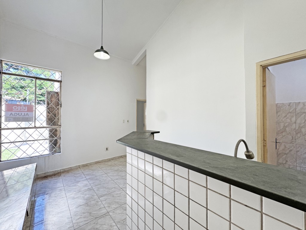 Apartamento para venda e locacao no Cidade Jardim em Maringa com 34,3m² por R$ 159.000,00 (venda) ou R$ 850,00 (locação)
