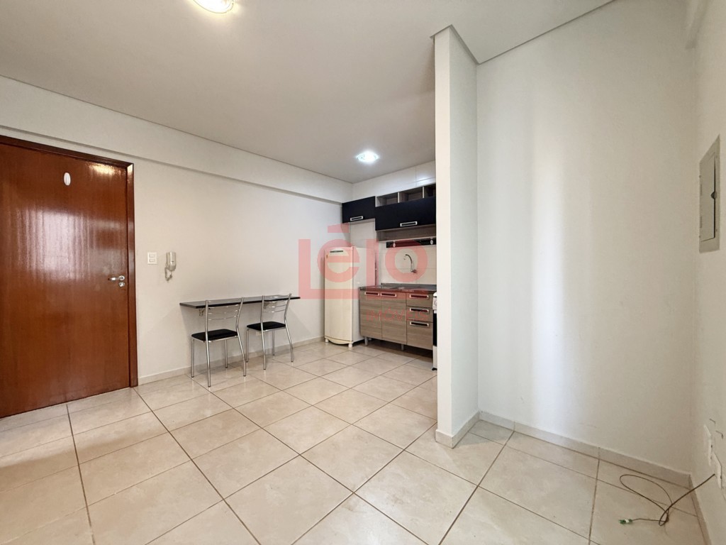 Apartamento para locacao no Zona 07 em Maringa com 67,47m² por R$ 1.800,00