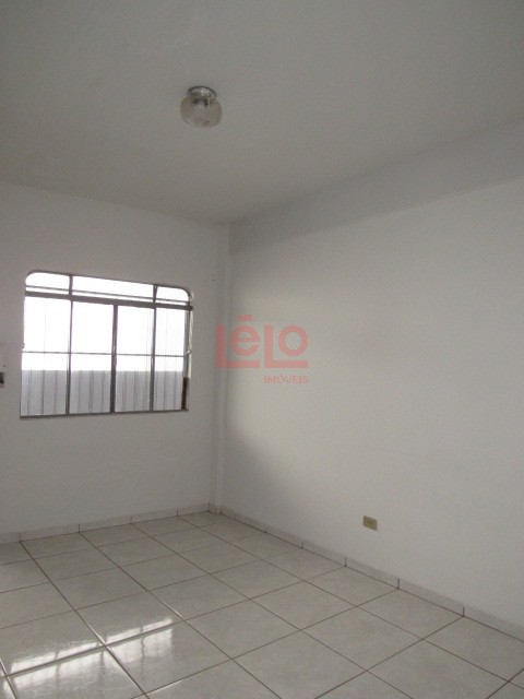 Apartamento para locacao no Zona 07 em Maringa com 86,09m² por R$ 1.300,00