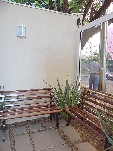 Apartamento para locacao no Zona 07 em Maringa com 121,91m² por R$ 2.200,00