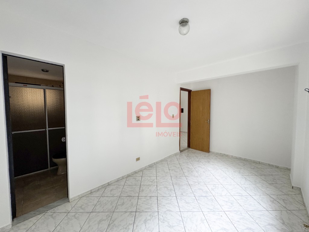 Apartamento para venda no Zona 07 em Maringa com 69,46m² por R$ 170.000,00