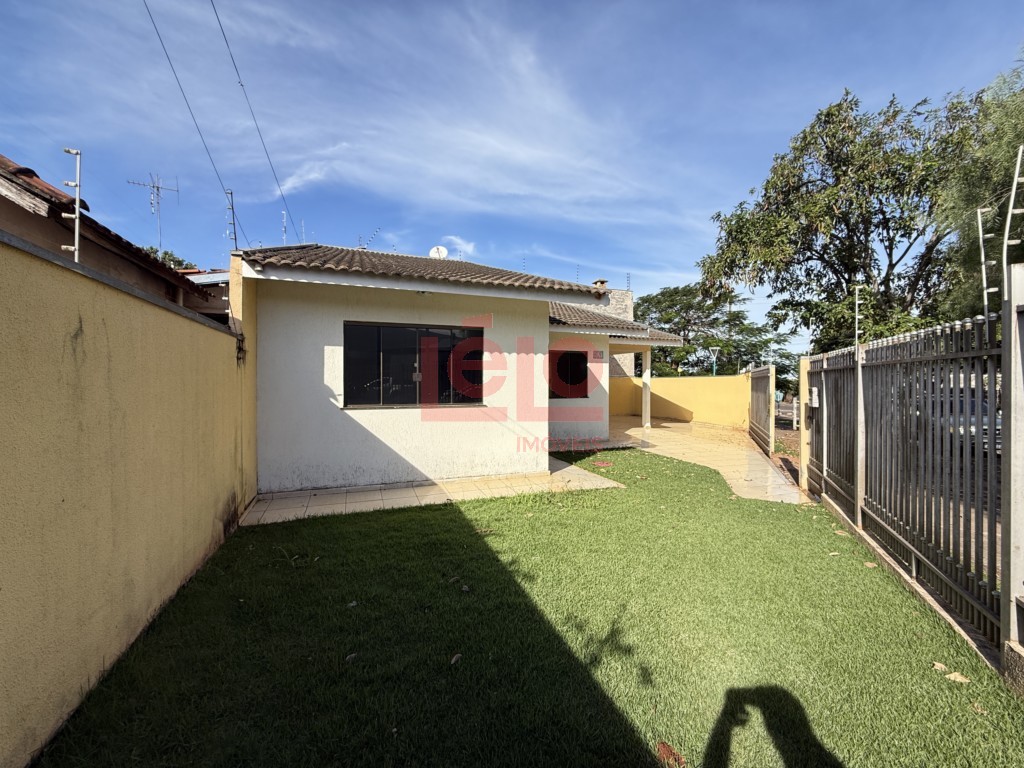 Casa Residencial para locacao no Loteamento Madrid em Maringa com 69,65m² por R$ 1.500,00
