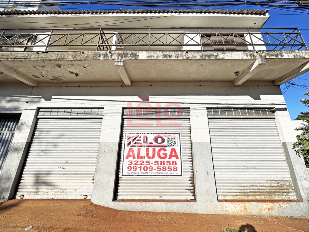 Salão para locacao no Vila Esperanca em Maringa com 92,48m² por R$ 2.000,00