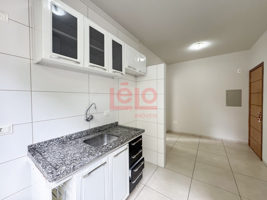 Apartamento para locacao no Zona 07 em Maringa com 65,14m² por R$ 1.600,00