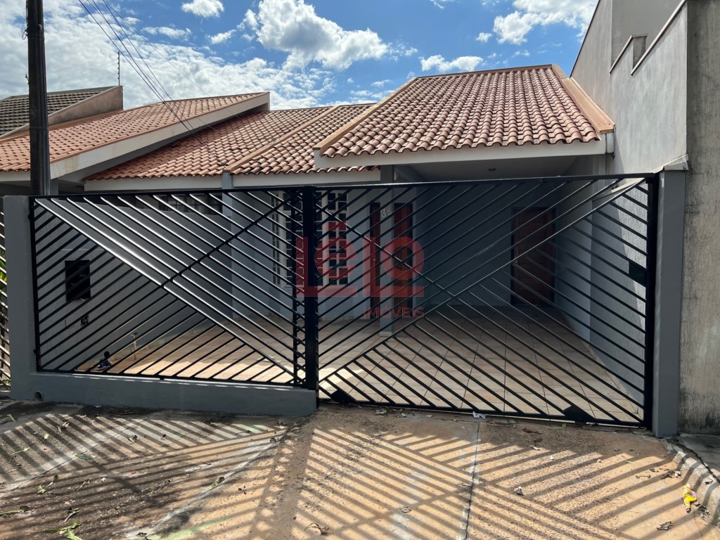Casa Residencial para locacao no Jardim Paris III em Maringa com 89,74m² por R$ 1.800,00