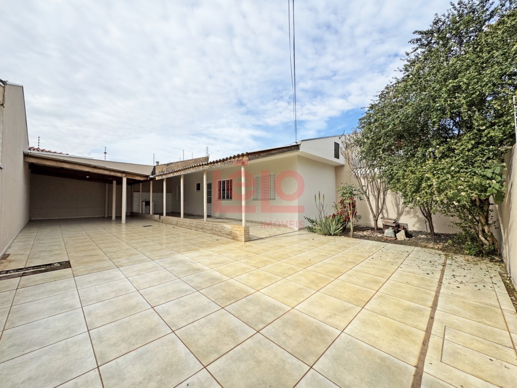 Casa Residencial para locacao no Jardim America em Maringa com 50m² por R$ 1.500,00
