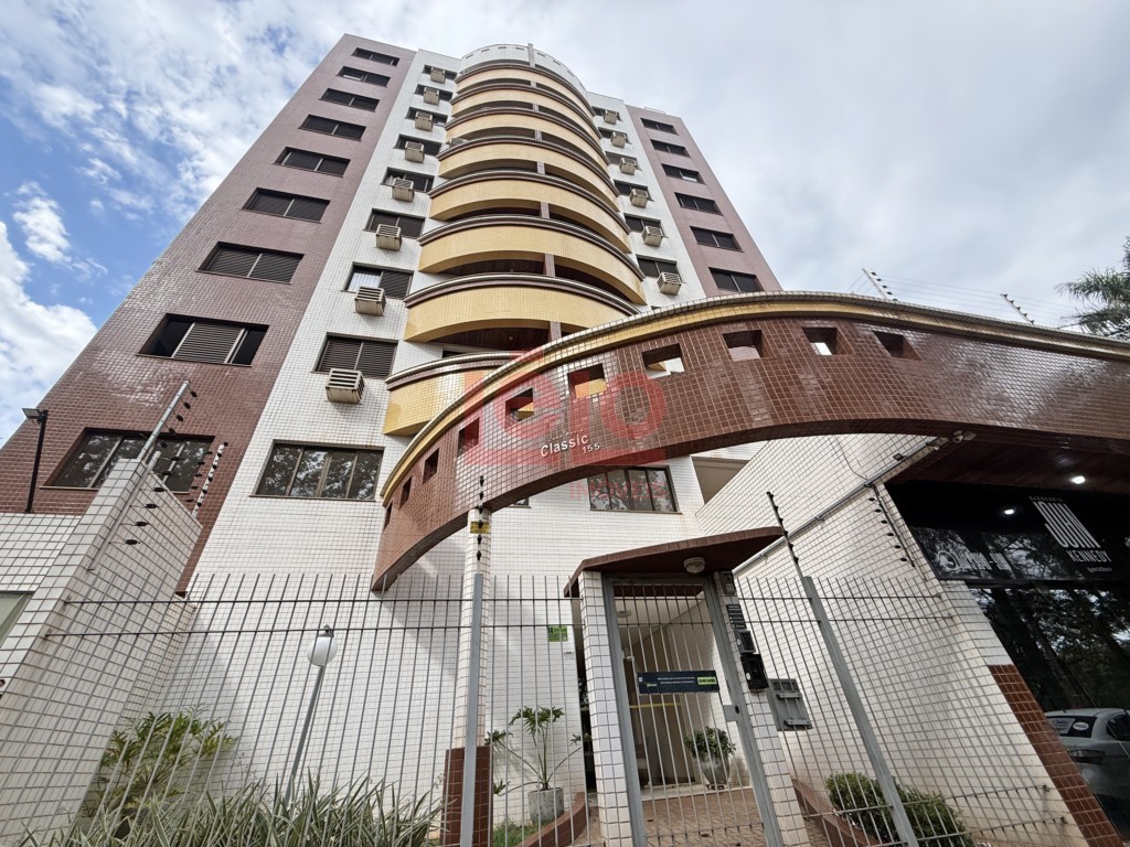 Apartamento para locacao no Zona 07 em Maringa com 136,6m² por R$ 2.300,00