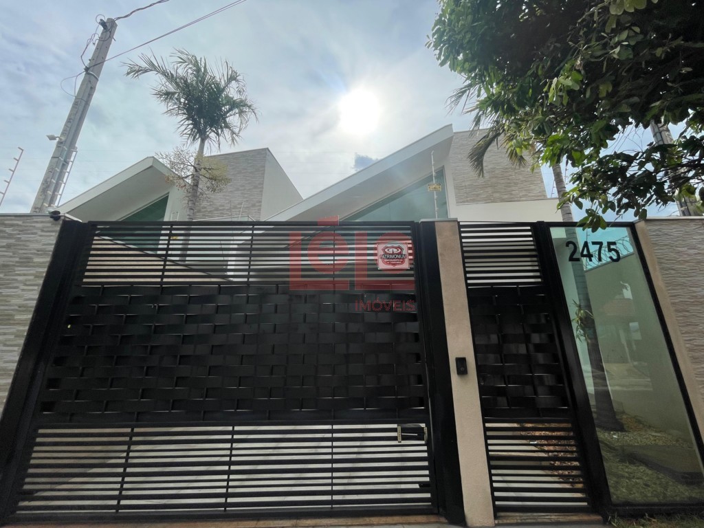 Casa Residencial para locacao no Jardim Monte Rei em Maringa com 159,9m² por R$ 2.500,00