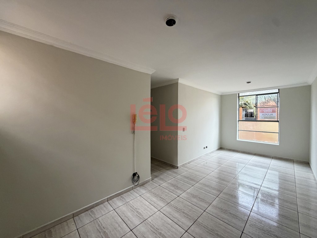 Apartamento para locacao no Zona 07 em Maringa com 80,77m² por R$ 1.200,00