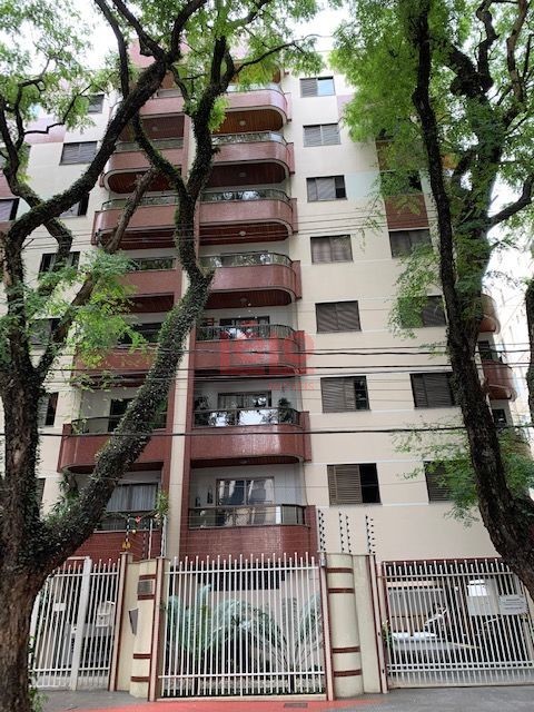 Apartamento para locacao no Zona 07 em Maringa com 130,31m² por R$ 3.000,00