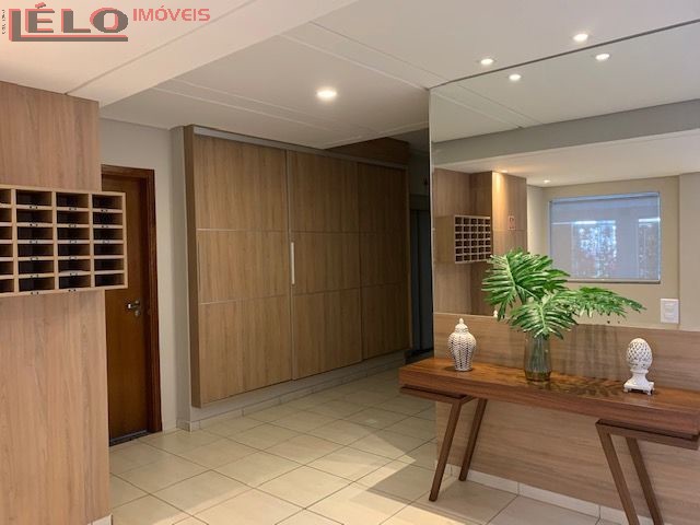 Apartamento para locacao no Zona 07 em Maringa com 116,99m² por R$ 1.700,00