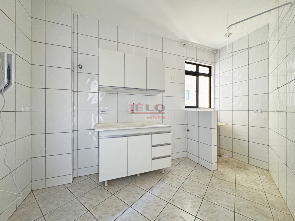 Apartamento para locacao no Zona 07 em Maringa com 114m² por R$ 1.500,00