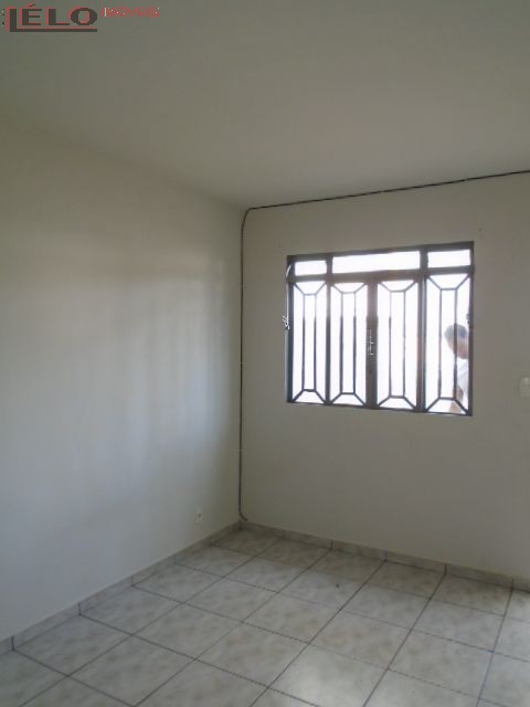 Sobrado para locacao no Zona 07 em Maringa com 64,39m² por R$ 1.400,00