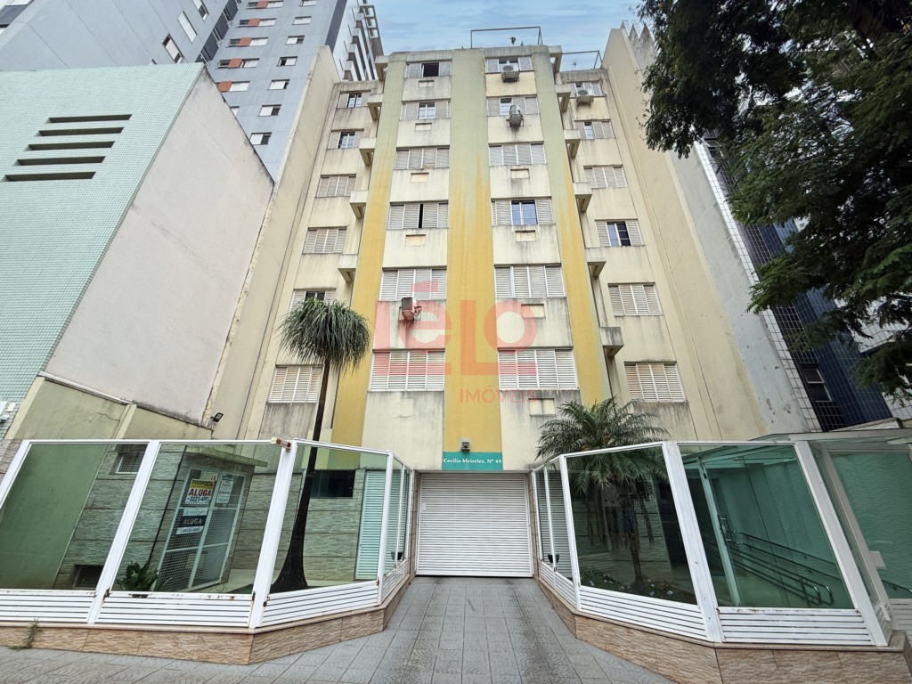Apartamento para locacao no Zona 07 em Maringa com 139,16m² por R$ 1.600,00