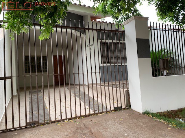 Casa Residencial para locacao no Jardim Alzira em Maringa com 103m² por R$ 1.600,00