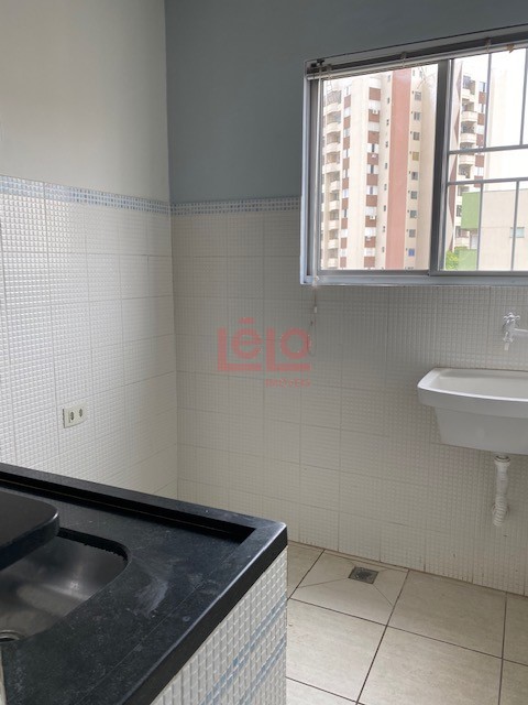 Apartamento para locacao no Zona 07 em Maringa com 52,47m² por R$ 1.000,00