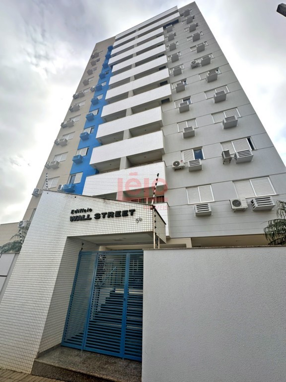 Apartamento para locacao no Zona 07 em Maringa com 107,37m² por R$ 2.100,00