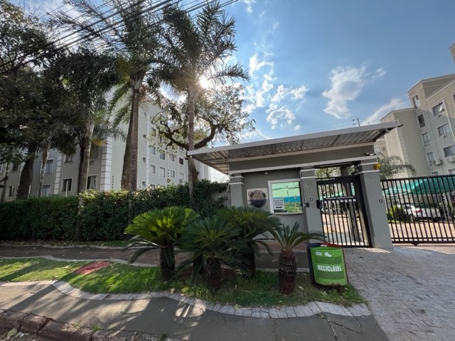Apartamento para locacao no Zona 06 em Maringa com 73,95m² por R$ 1.100,00