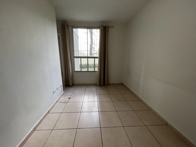 Apartamento para locacao no Zona 06 em Maringa com 73,95m² por R$ 1.100,00