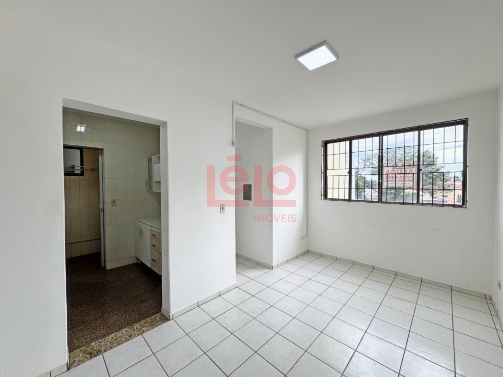 Apartamento para locacao no Zona 07 em Maringa com 91,48m² por R$ 1.400,00