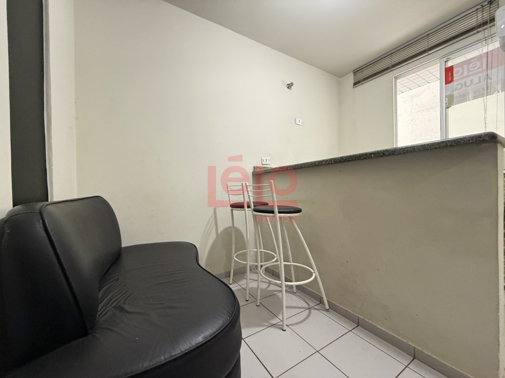 Apartamento para locacao no Zona 07 em Maringa com 51,32m² por R$ 1.000,00