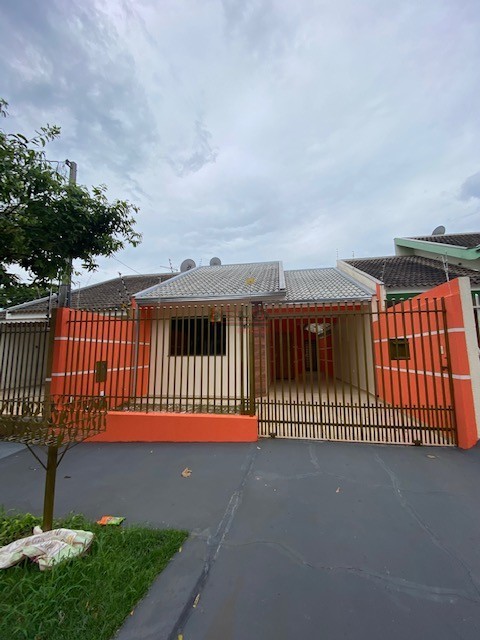 Casa Residencial para locacao no Parque das Grevileas 3a Parte em Maringa com 100m² por R$ 1.800,00