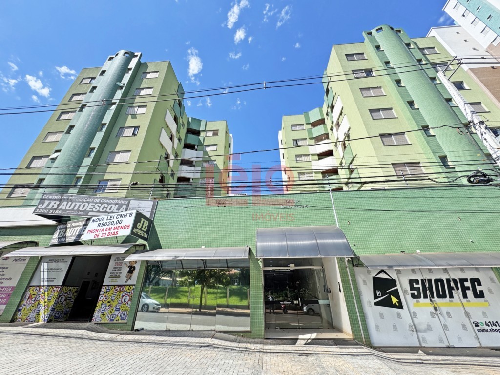 Apartamento para locacao no Jardim Aclimacao em Maringa com 80,9m² por R$ 1.600,00