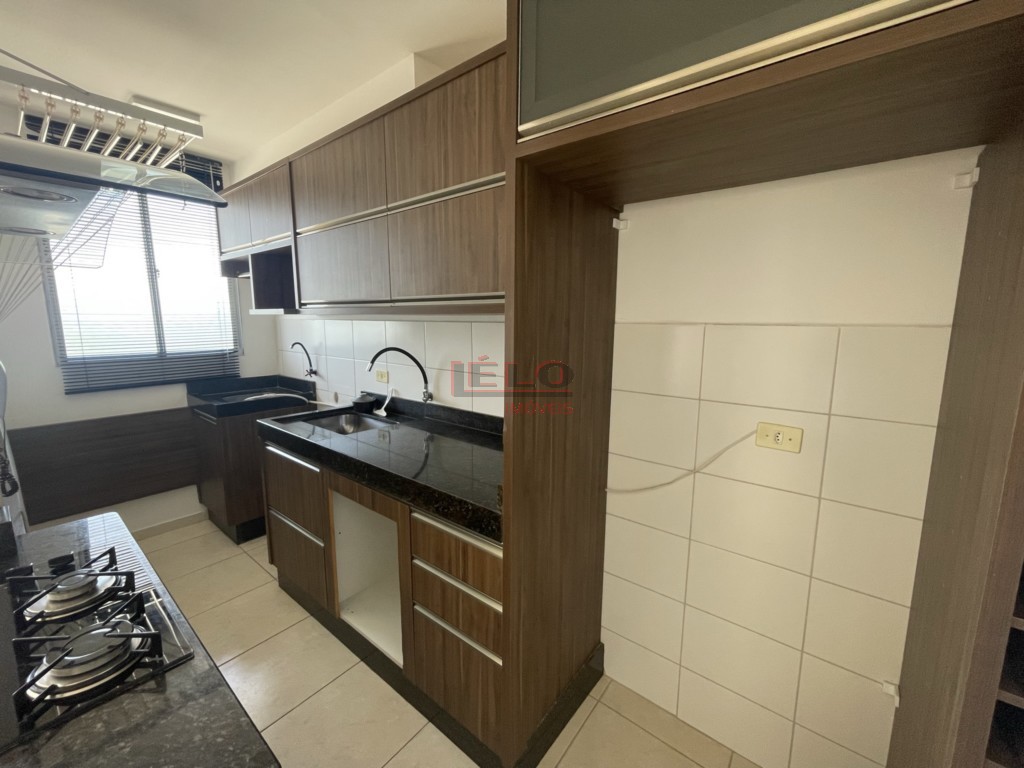 Apartamento para venda no Jardim Alvorada em Maringa com 55m² por R$ 235.000,00