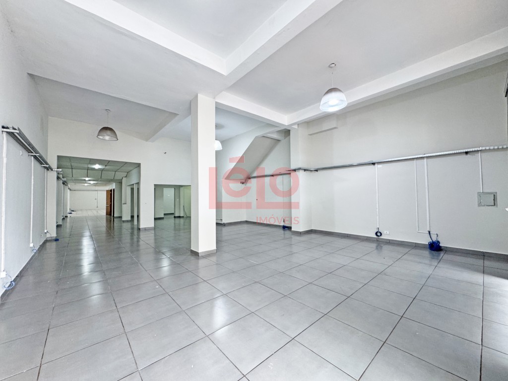 Sala Comercial para locacao no Zona 07 em Maringa com 400m² por R$ 16.000,00