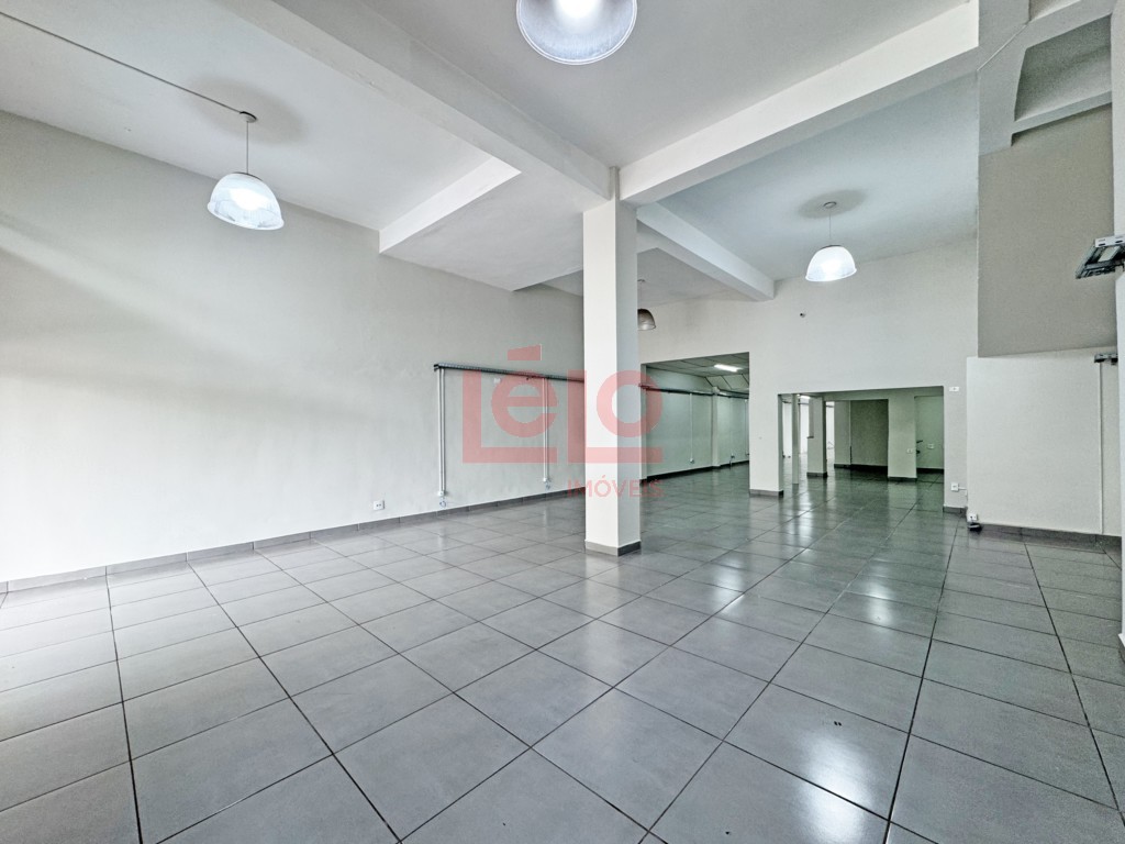 Sala Comercial para locacao no Zona 07 em Maringa com 400m² por R$ 16.000,00